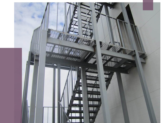 Монтаж пожарных лестниц в Железногорске от 7768 руб.