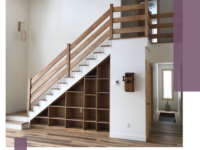 Монтаж деревянных лестниц под ключ в Железногорске, качественно и быстро