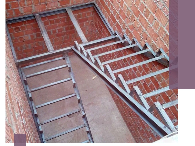 Монтаж металлических лестниц под ключ в Железногорске быстро и качественно