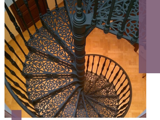 Винтовые лестницы под ключ в Железногорске: производство и монтаж