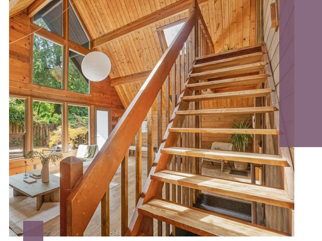 Лестницы для дачи под ключ в Железногорске — изготовление и монтаж