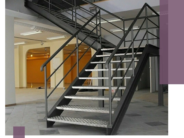 Лестницы для офиса в Железногорске: изготовление, монтаж, демонтаж