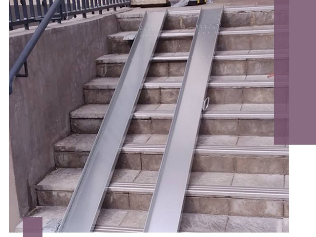 Демонтаж откидных пандусов профессионально в Железногорске