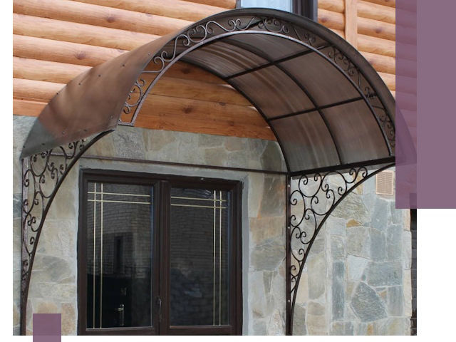 Арочные козырьки под ключ в Железногорске: изготовление и монтаж